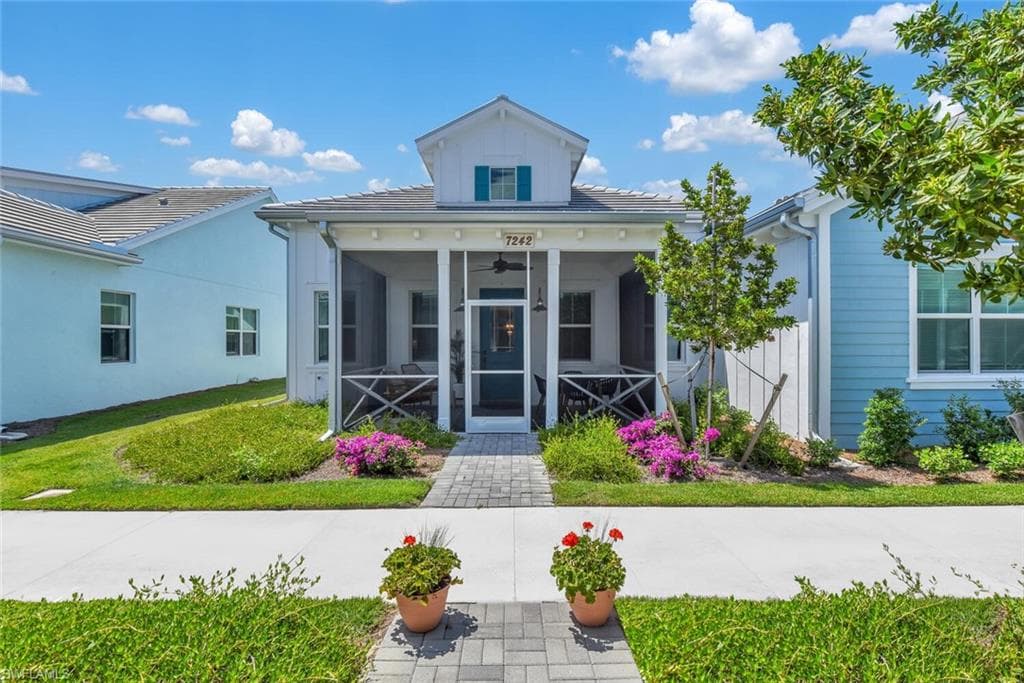 7242 Saona CT-2