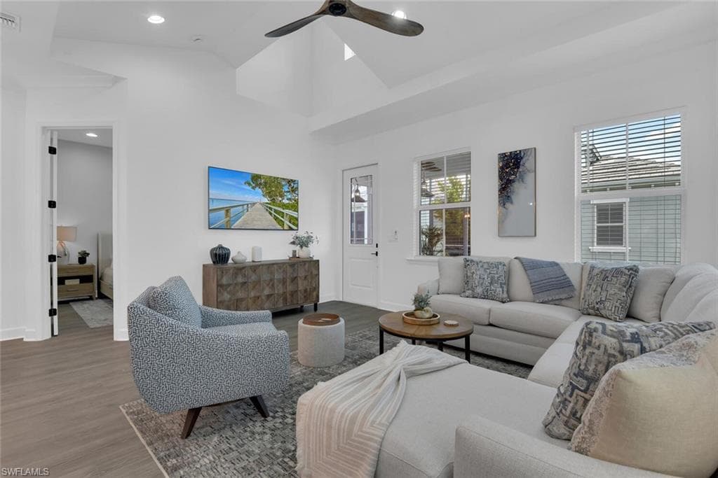 7242 Saona CT-3