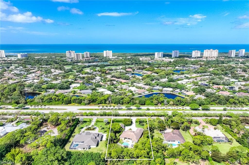 6656 Trail BLVD-5