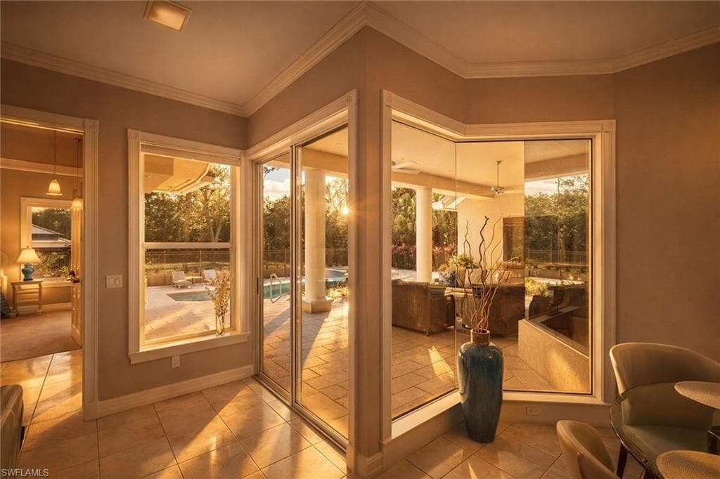 6656 Trail BLVD-38