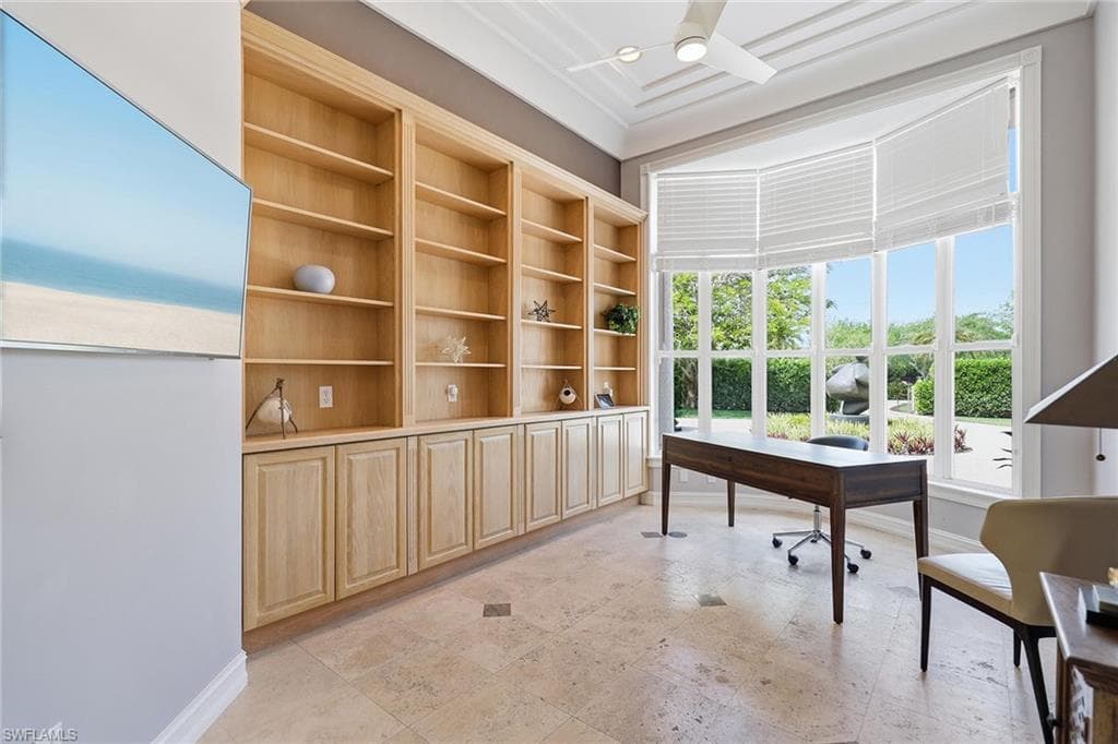 6656 Trail BLVD-29