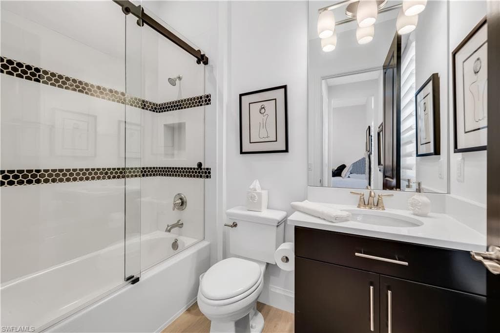 11651 Roseto CT-19