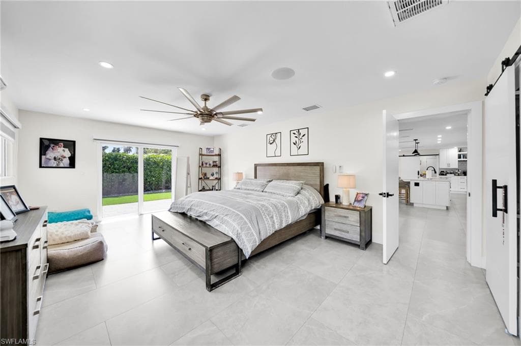 1574 Ricardo AVE-21