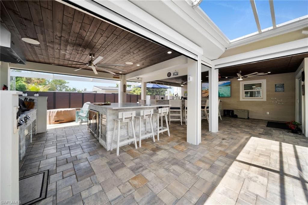 1574 Ricardo AVE-37