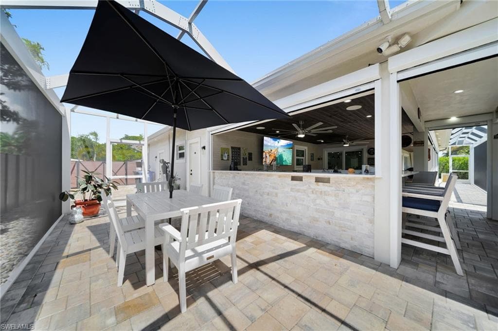 1574 Ricardo AVE-42