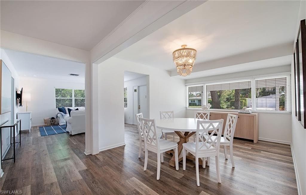 1281 Diana AVE-5