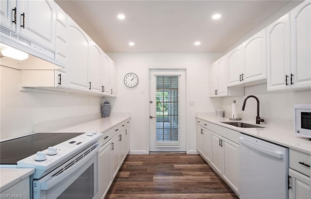 1281 Diana AVE-7