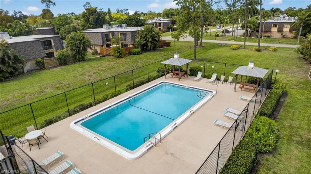 5576 Malt DR 4-26