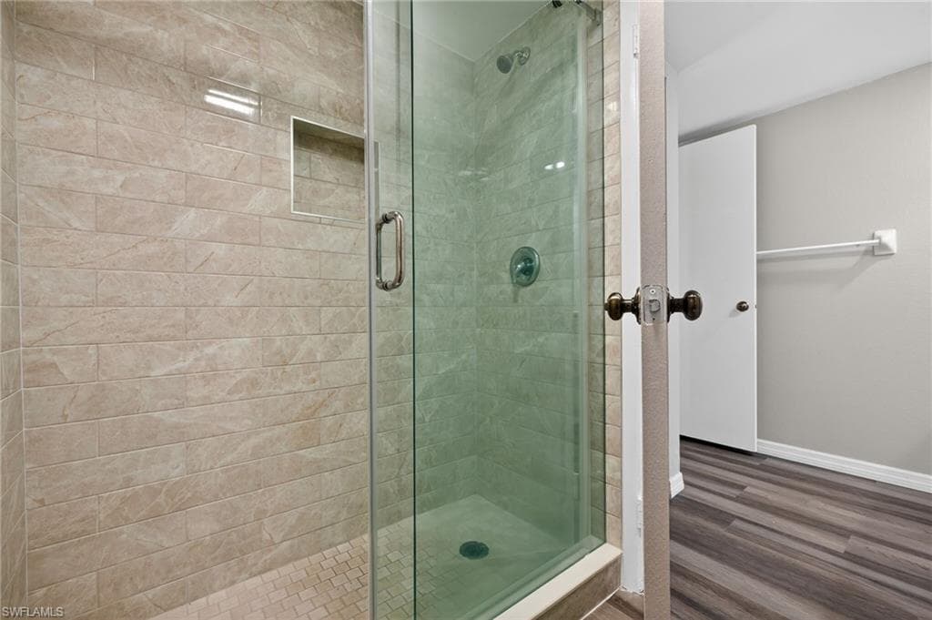 5576 Malt DR 4-15