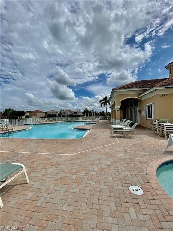 8929 Spring Mountain WAY-26