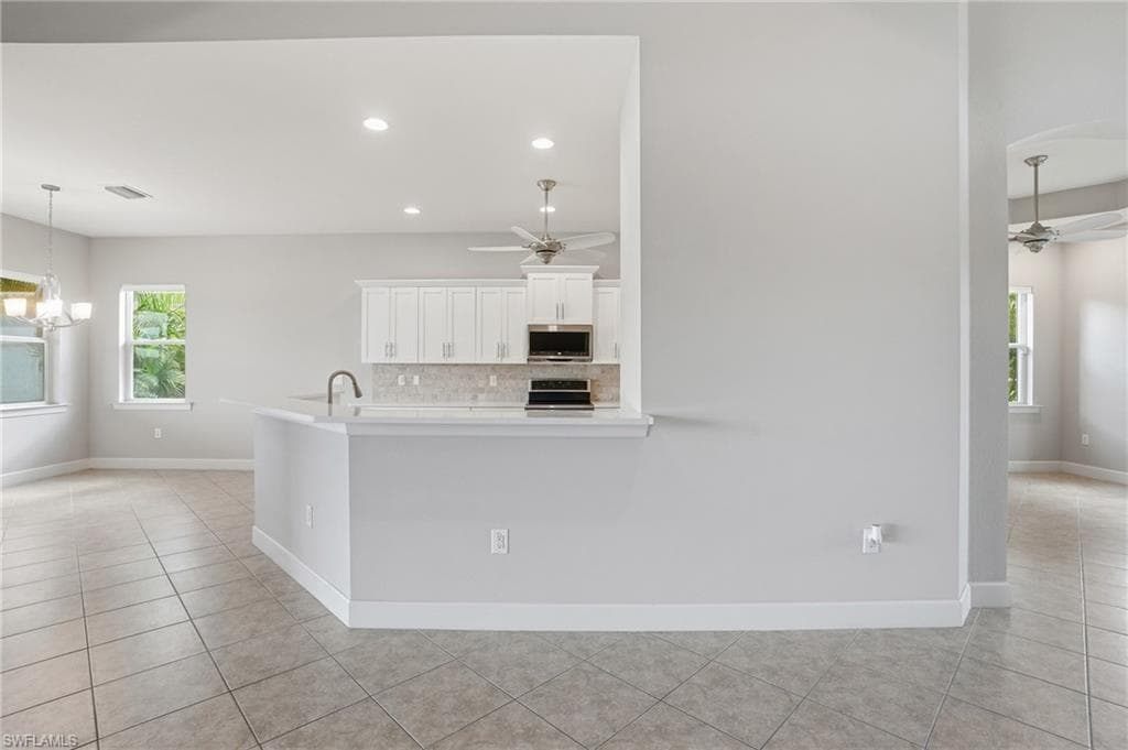 5672 Whispering Willow WAY-12