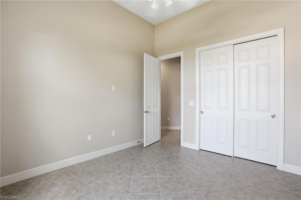 5672 Whispering Willow WAY-33