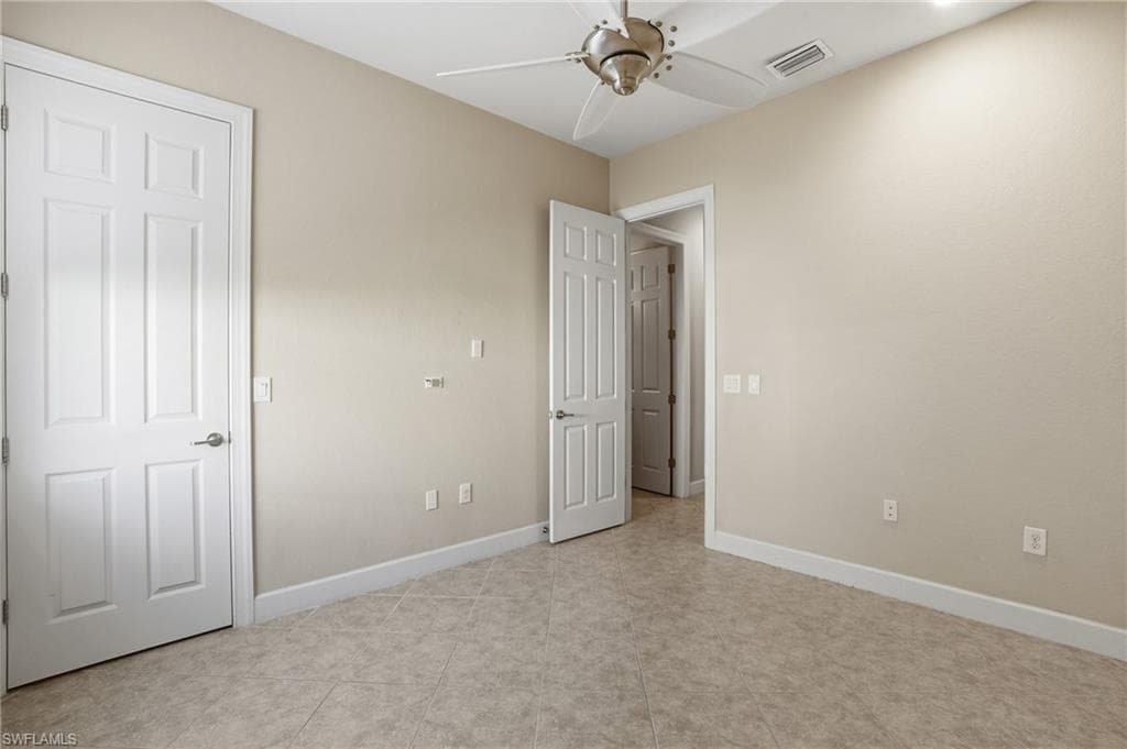 5672 Whispering Willow WAY-32