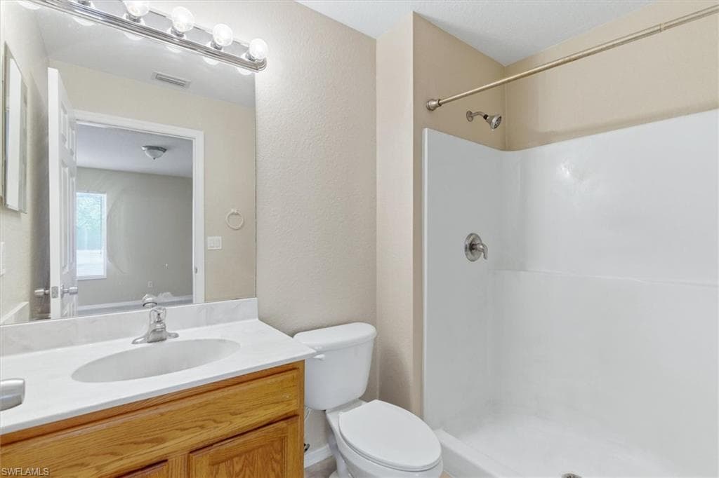 5257 Leeds RD-15