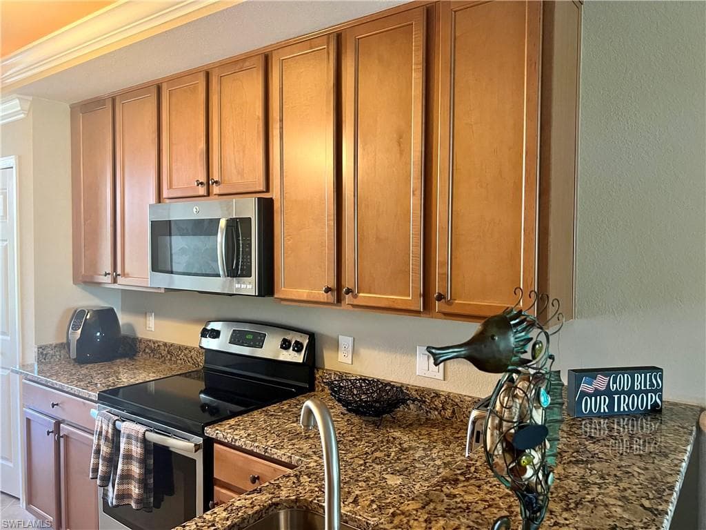 9509 Avellino WAY 1815-9