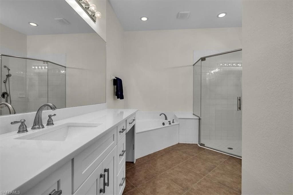 837 Vistana CIR 20-13