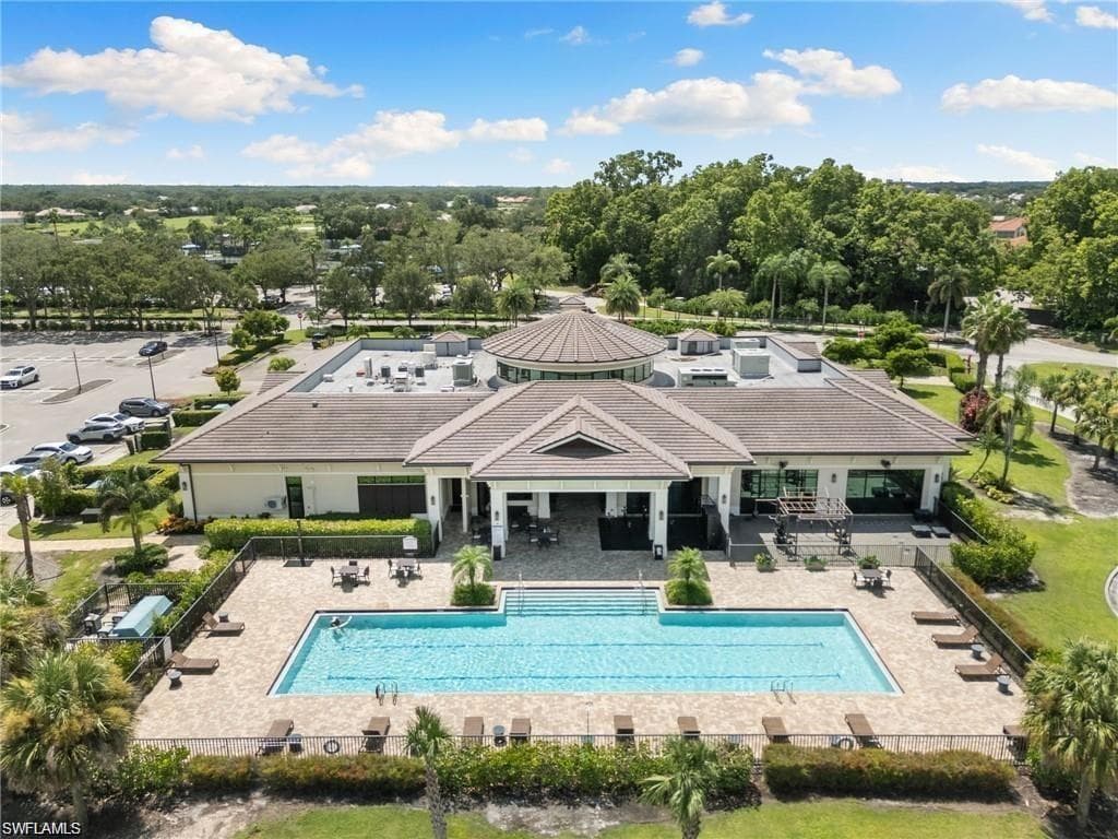 837 Vistana CIR 20-39