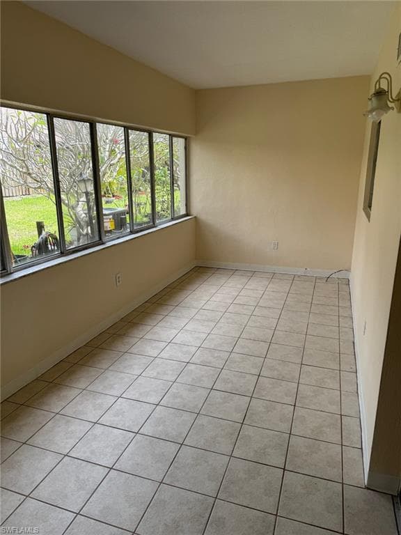 13151 Kings Point DR 6A-19