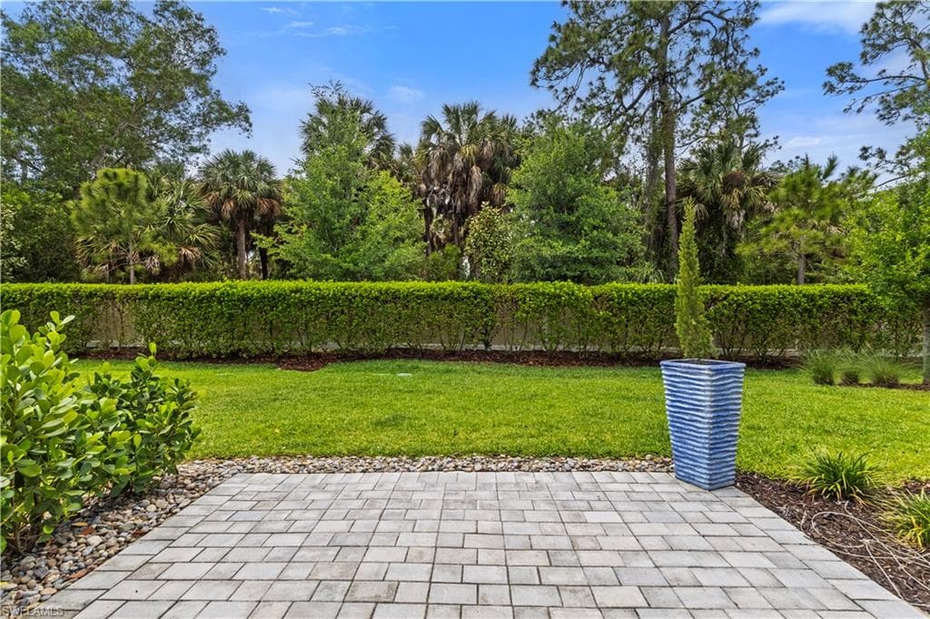 10475 Ventana LN-21