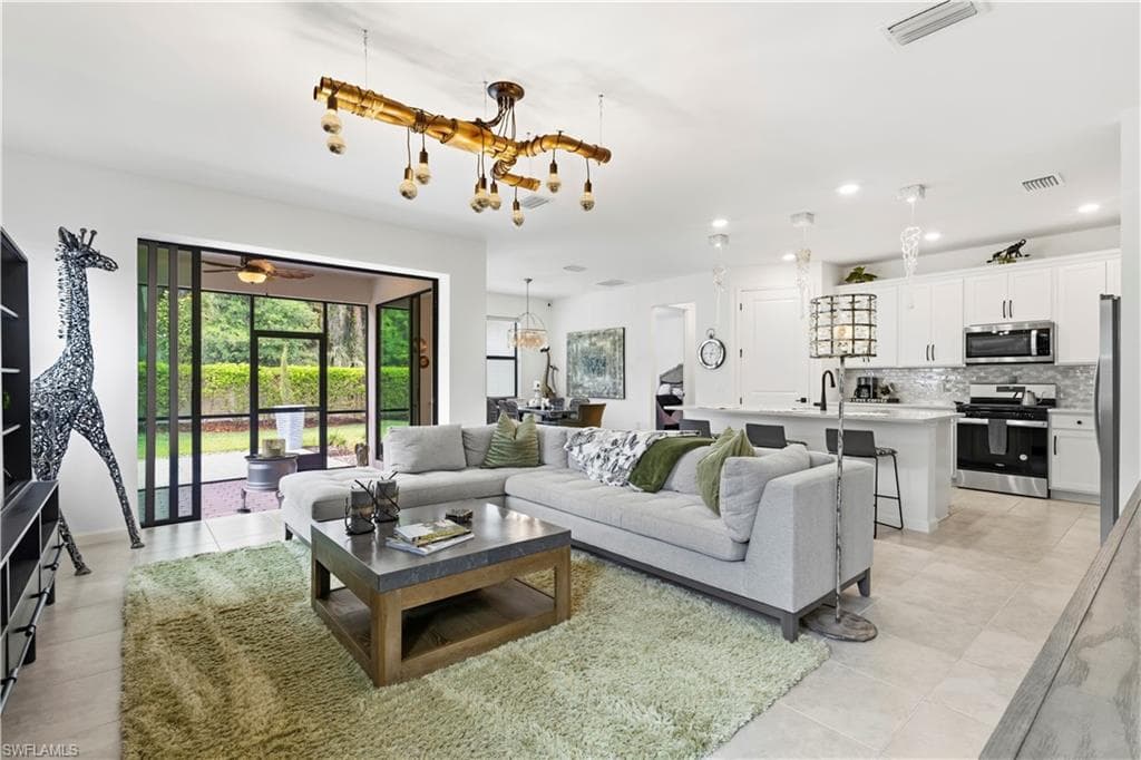 10475 Ventana LN-2