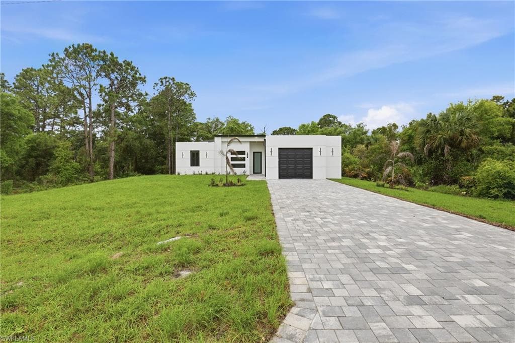 669 Windermere DR-3
