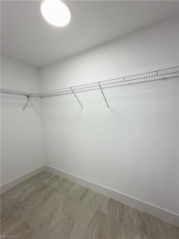 183 Patio ST-7