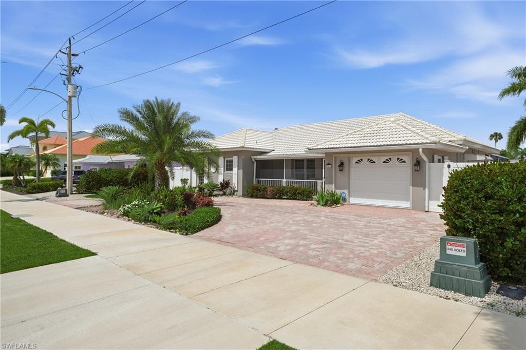 813 Barfield DR-4