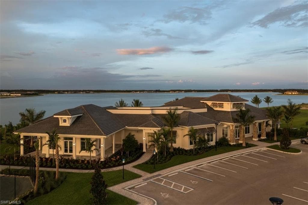 13665 Blue Bay CIR-29
