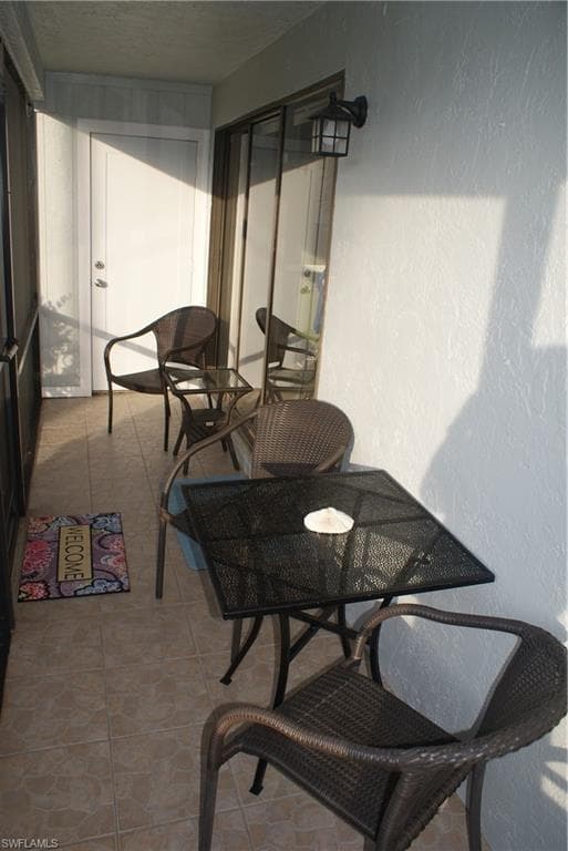 7105 Quail Run CT W 1-18