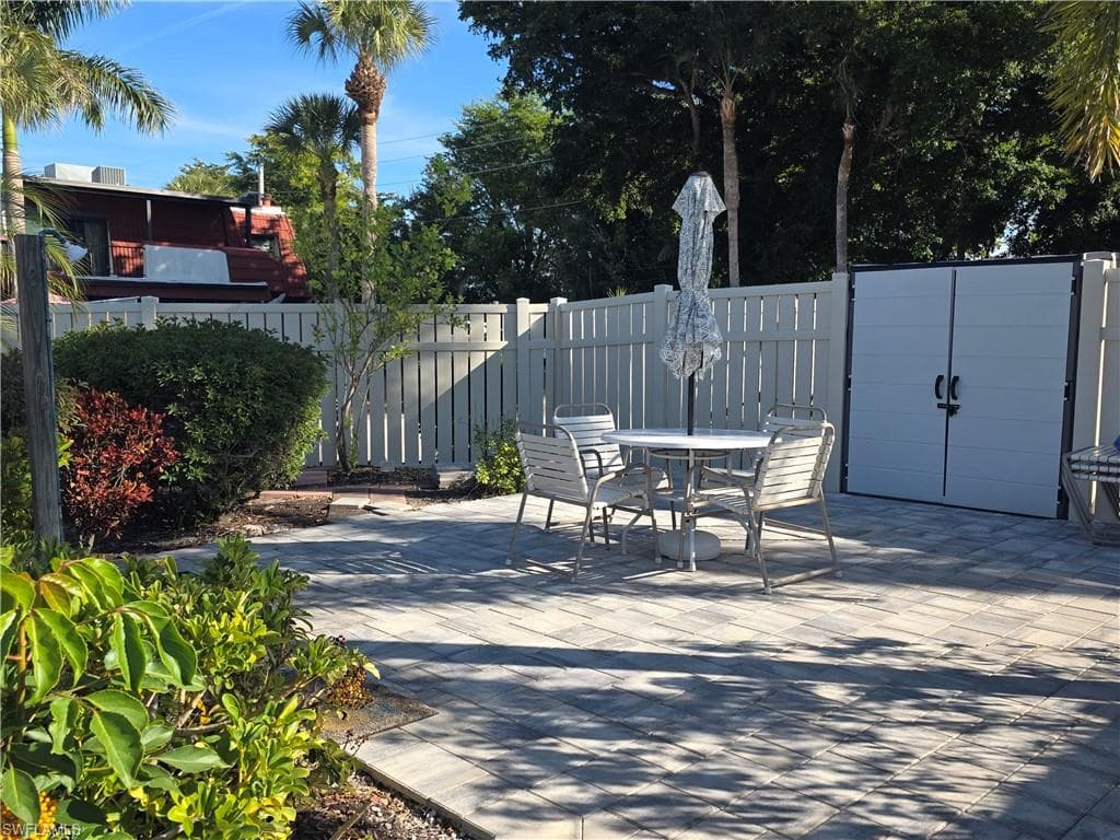 7105 Quail Run CT W 1-24