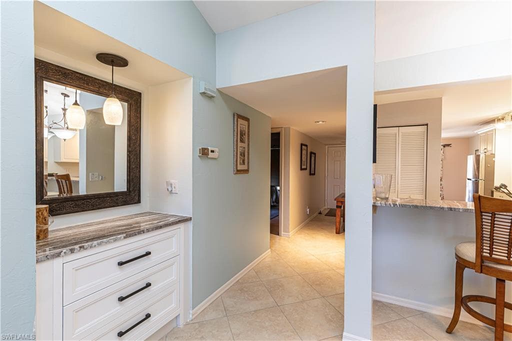 4410 Chantelle DR H-205-7