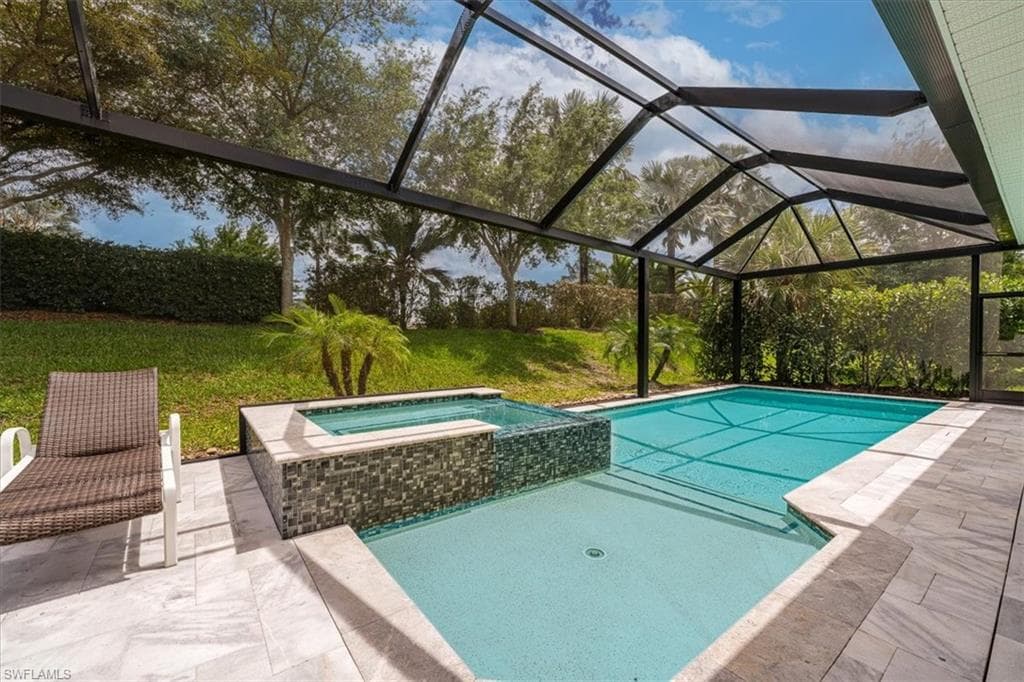 14620 Regatta LN-1