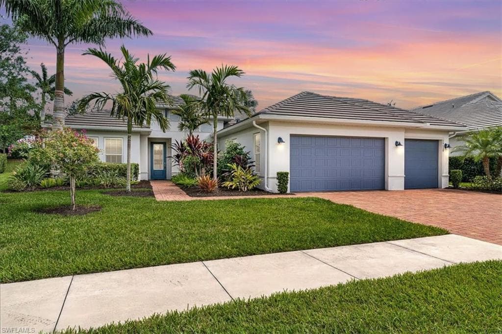 14620 Regatta LN-0