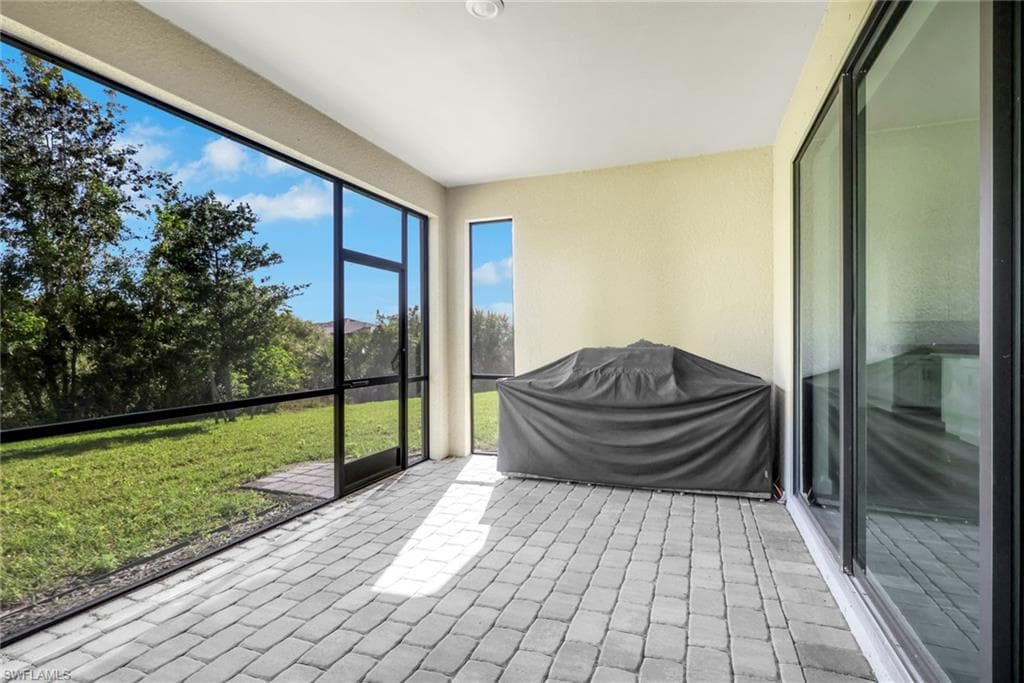 1801 HAGEN CT-33
