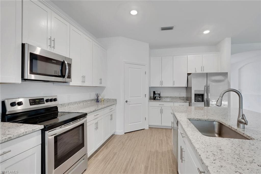 1801 HAGEN CT-3