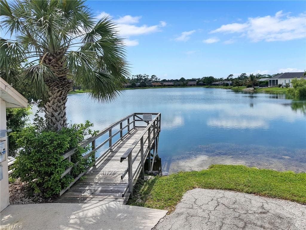 1494 Trafalgar LN C-29