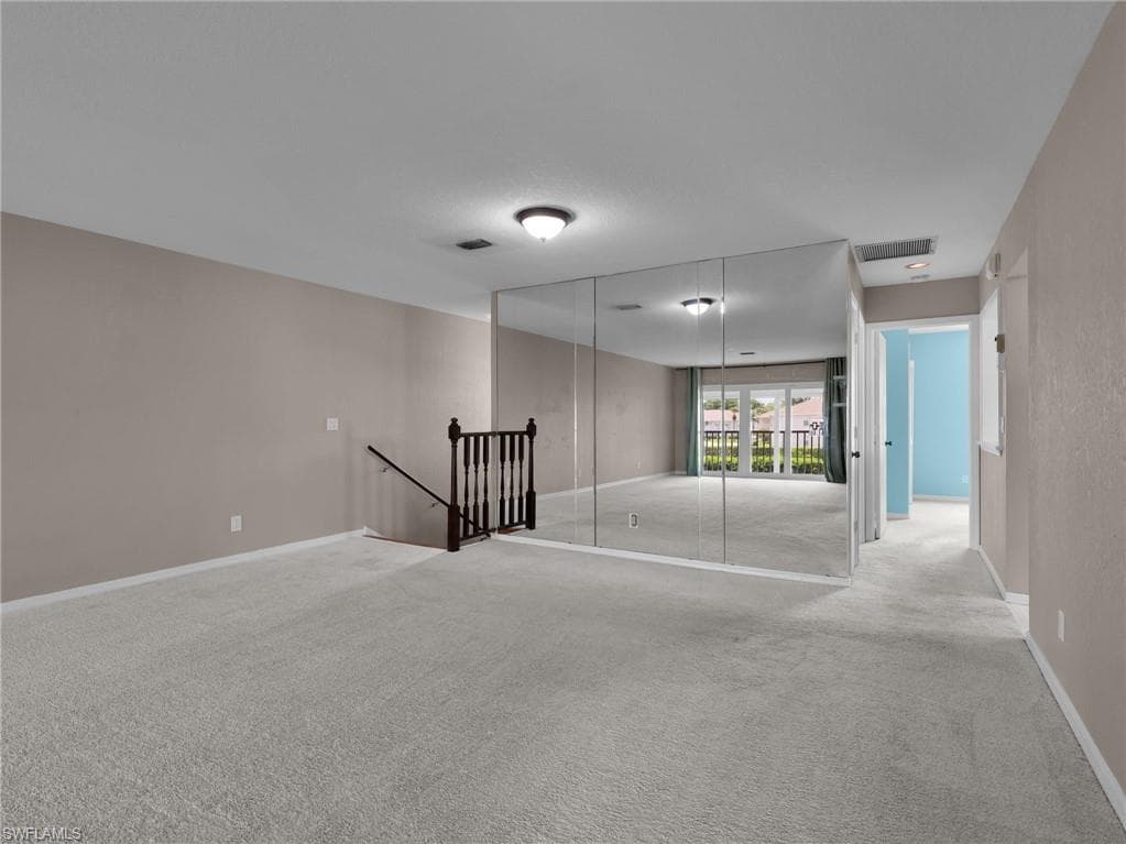 1494 Trafalgar LN C-9