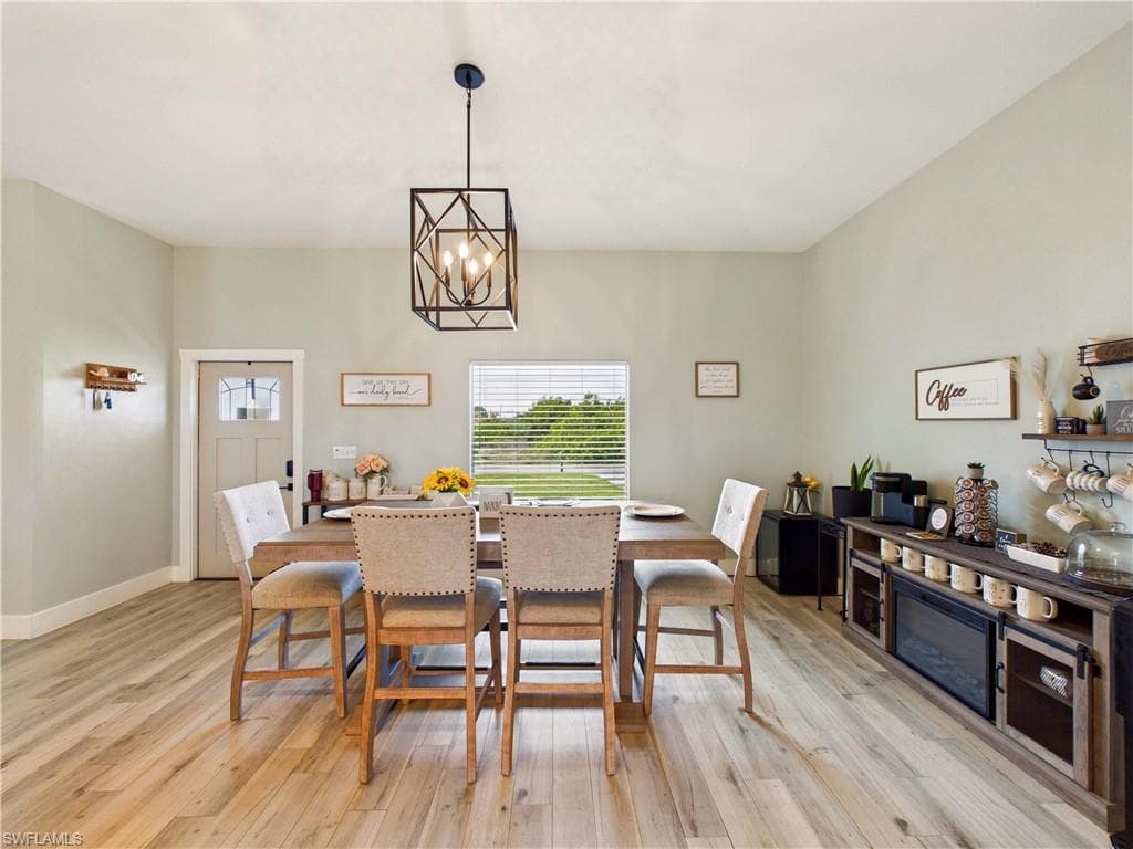 4004 13th ST SW-2
