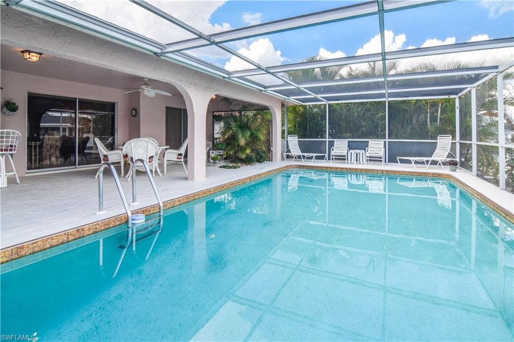 4632 Gulf AVE-26