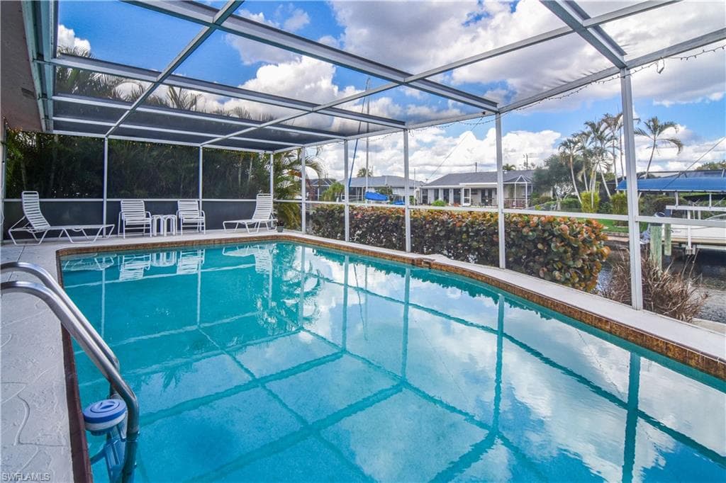 4632 Gulf AVE-25