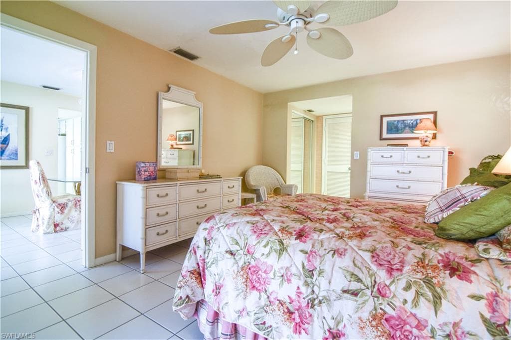 4632 Gulf AVE-21