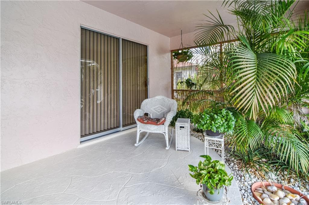 4632 Gulf AVE-19