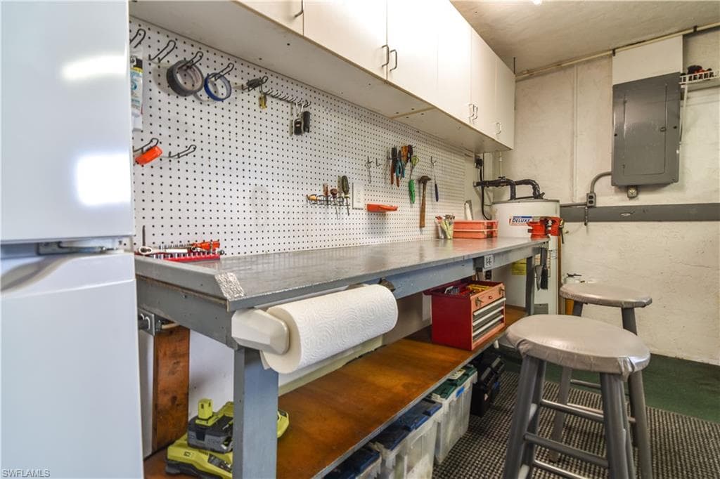 4632 Gulf AVE-38