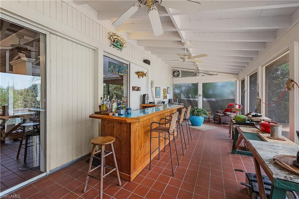 16353 Buccaneer ST-25