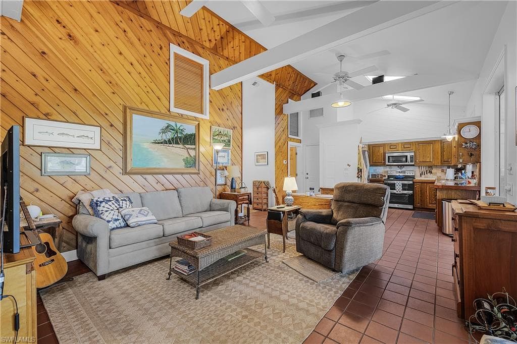 16353 Buccaneer ST-6