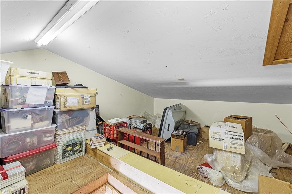 16353 Buccaneer ST-29