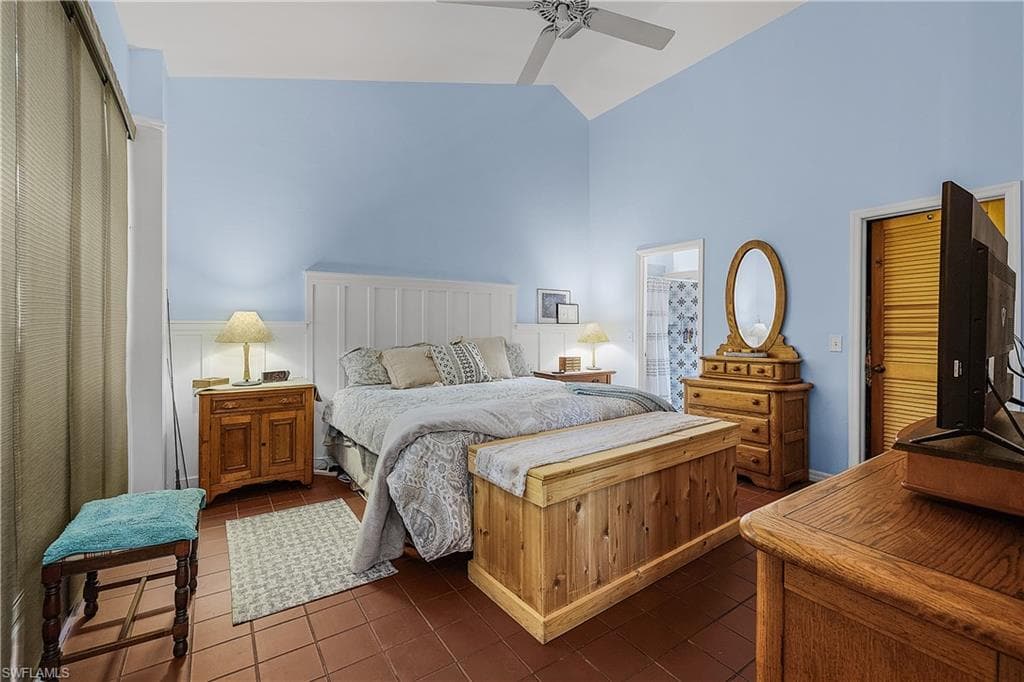 16353 Buccaneer ST-14