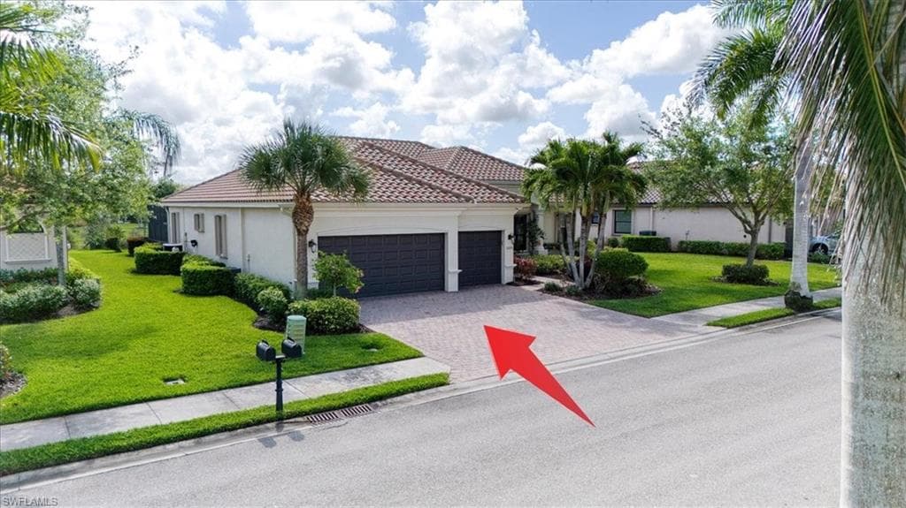 11015 Longwing DR-1
