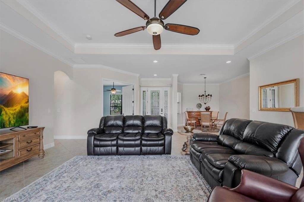 11015 Longwing DR-4