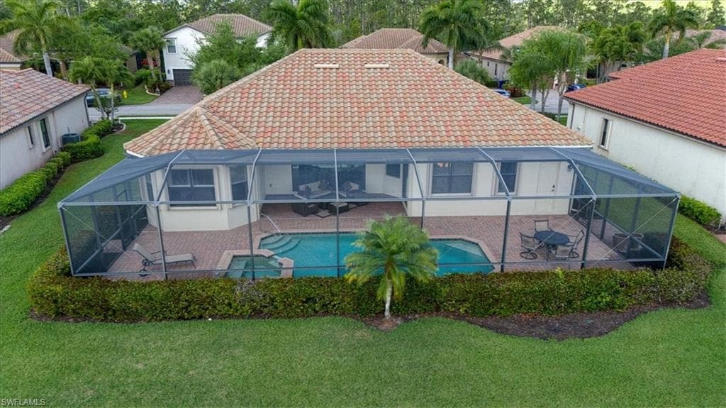 11015 Longwing DR-32
